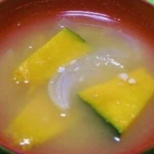 玉ねぎと南瓜の味噌汁